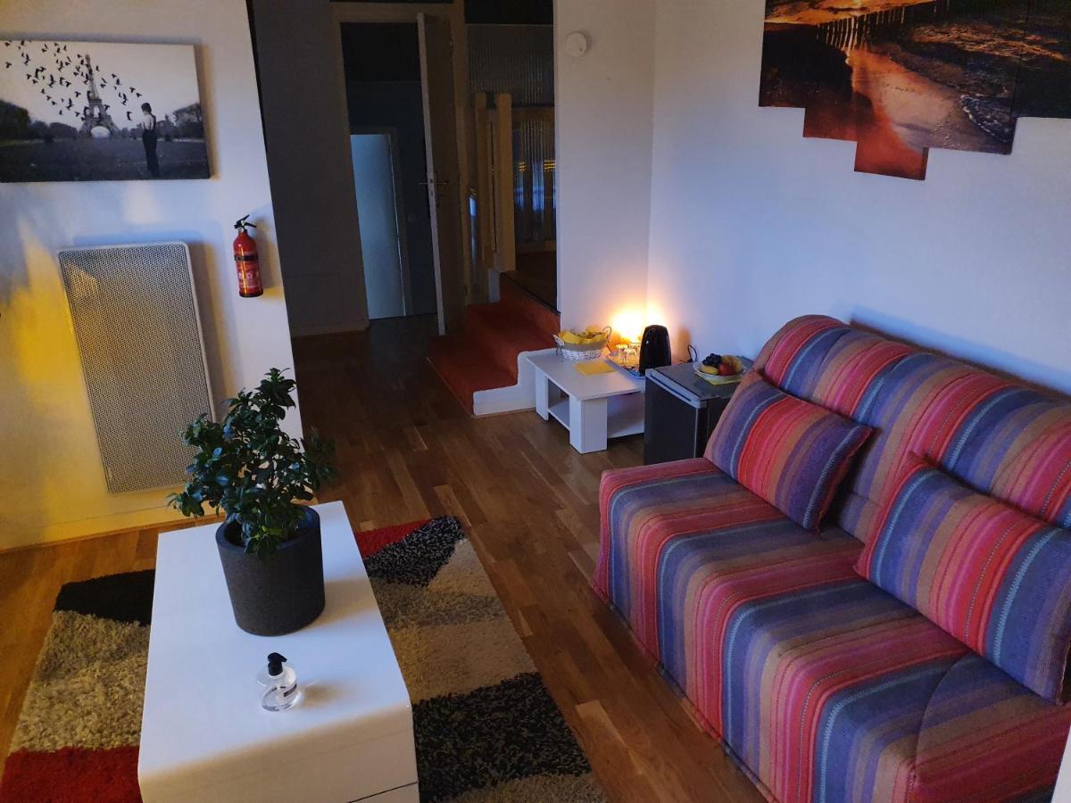 Joelle Et Hans Bed & Breakfast
